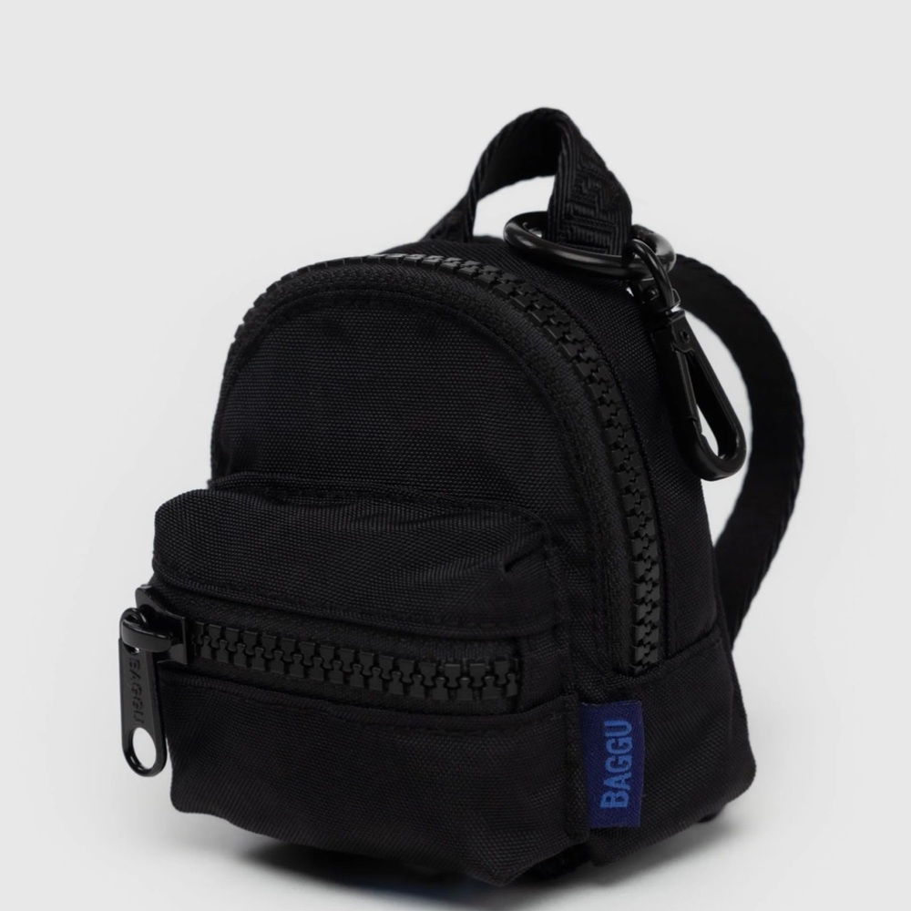 BAGGU Black Backpack Charm